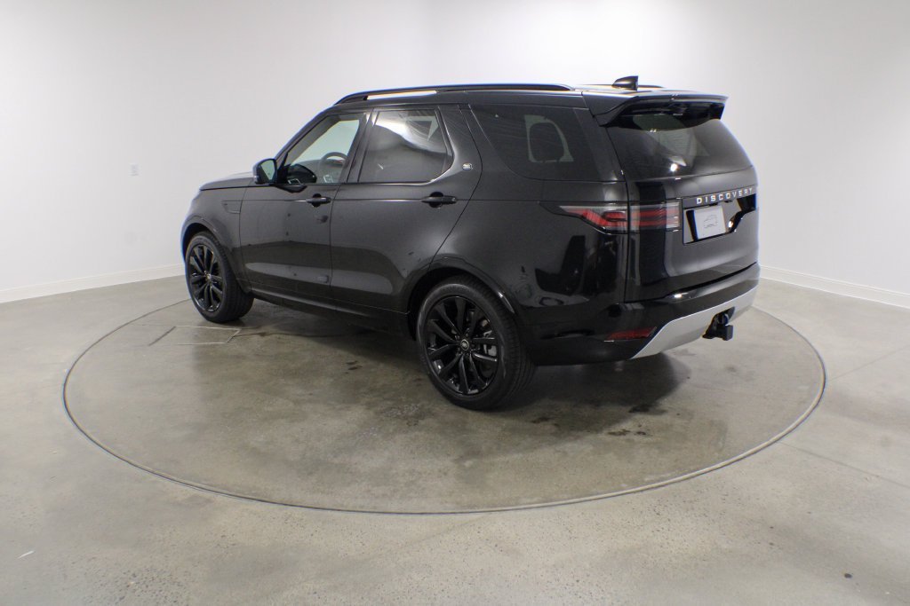 New 2026 Santorini Black LAND ROVER Gemini Edition image 4