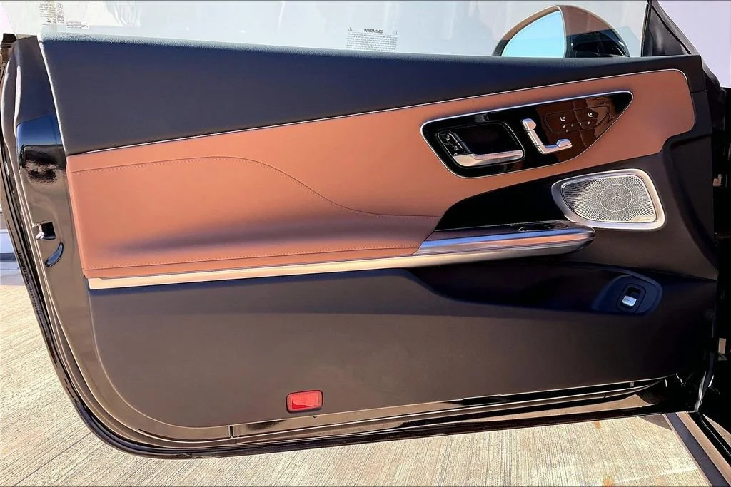 New 2026 Black Mercedes-Benz CLE 300 image 23