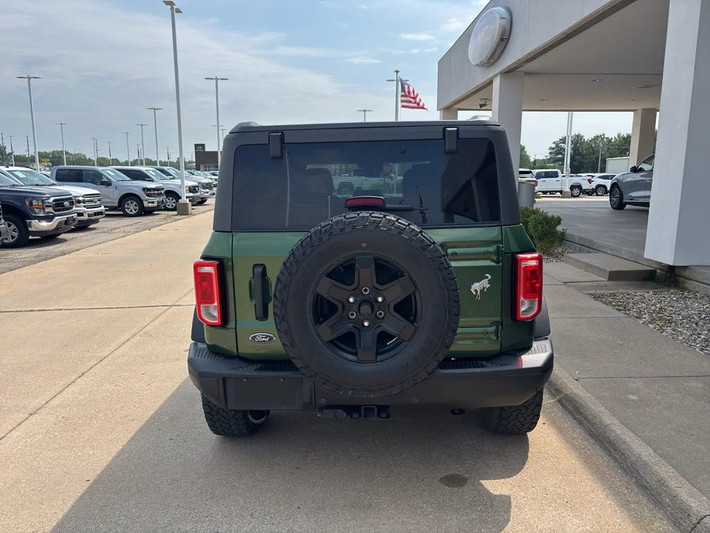 Used 2022 Eruption Green Metallic Ford Black Diamond image 9
