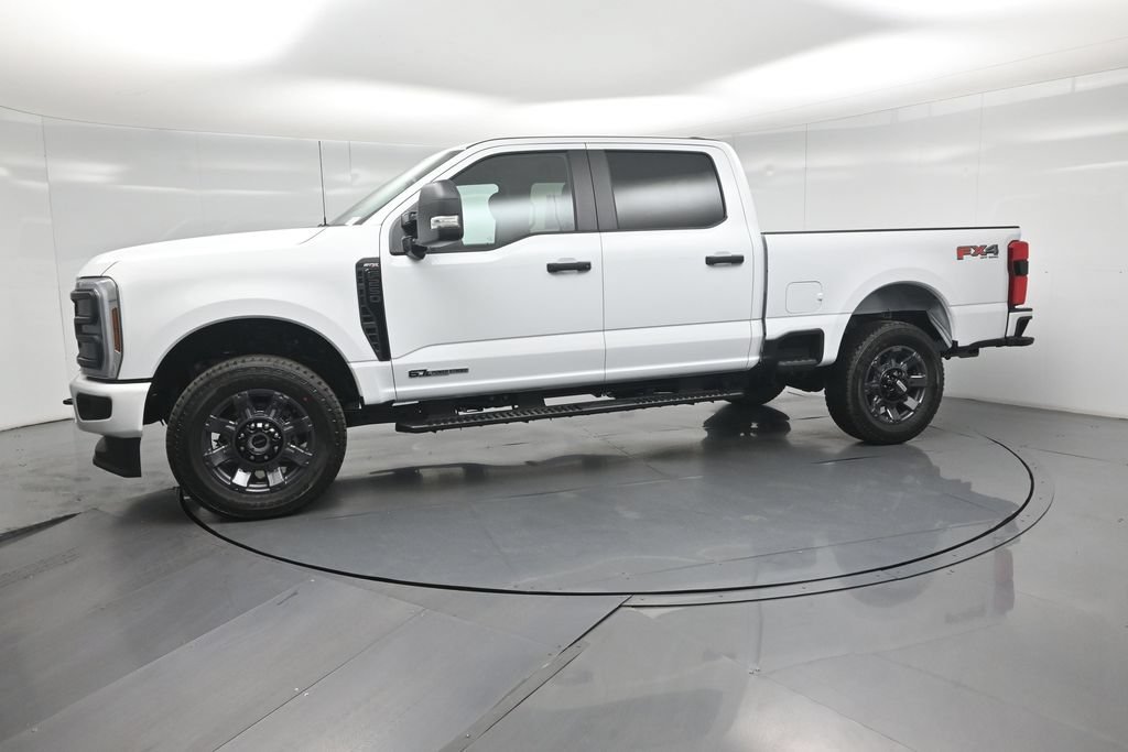 New 2026 Oxford White Ford XL image 24