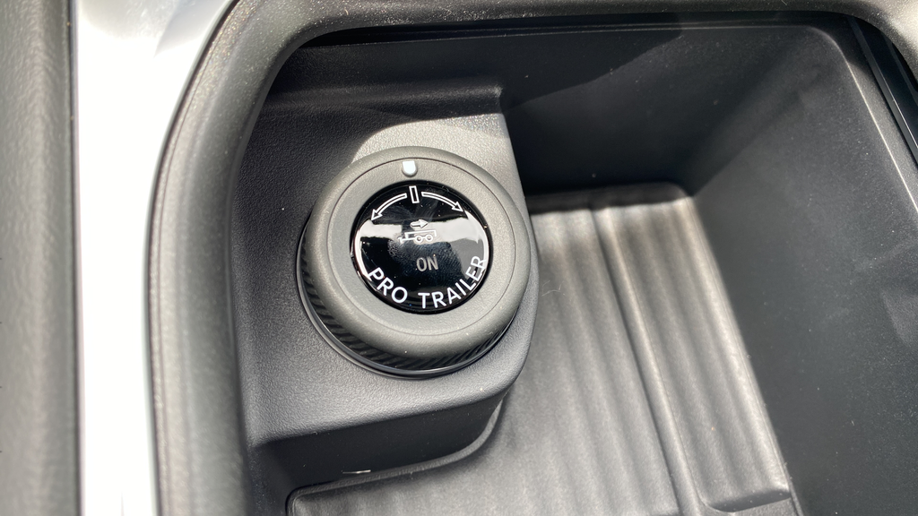 New 2026 Glacier Gray Metallic Tri-Coat Ford Active image 36