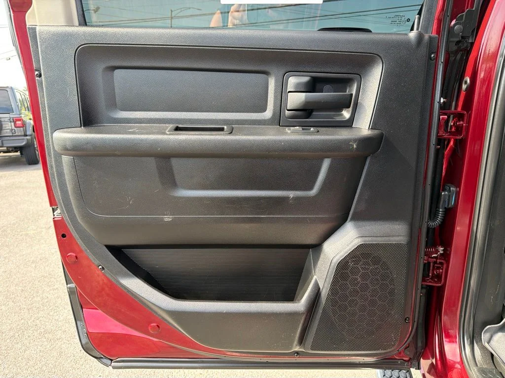 Used 2018 Red Ram Tradesman image 16