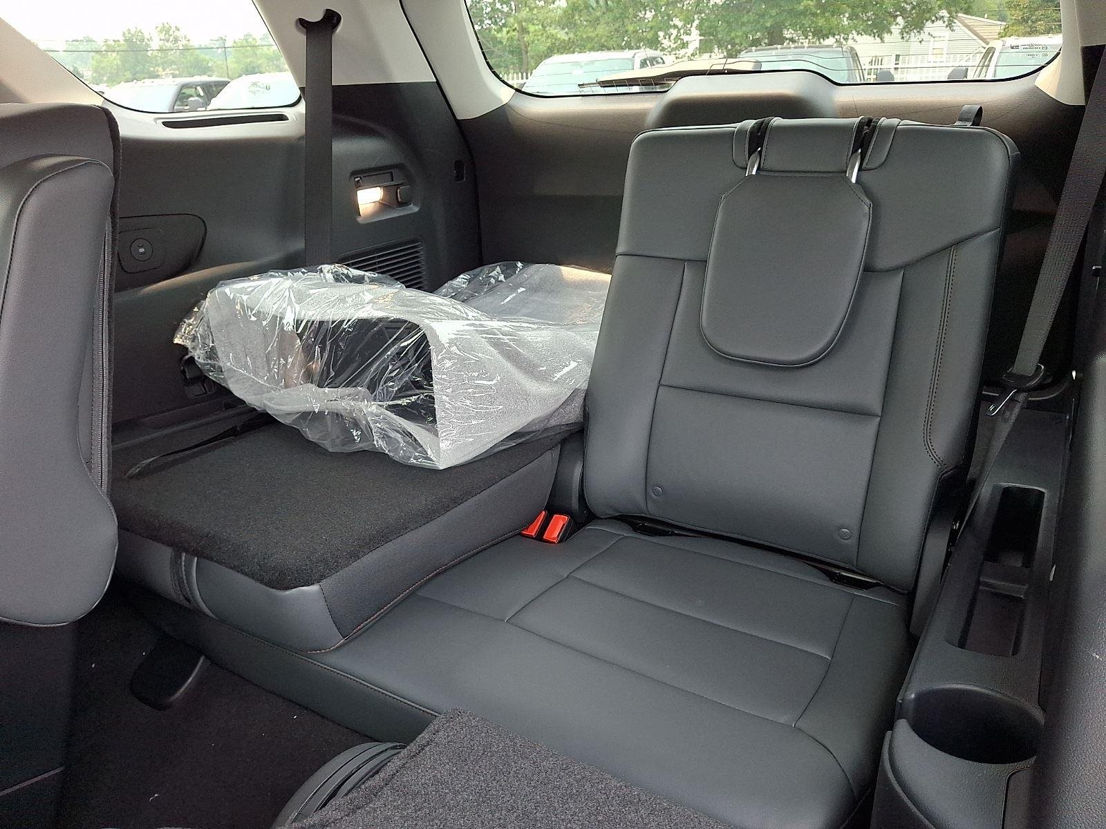 New 2026 Agate Black Metallic Ford Active image 9