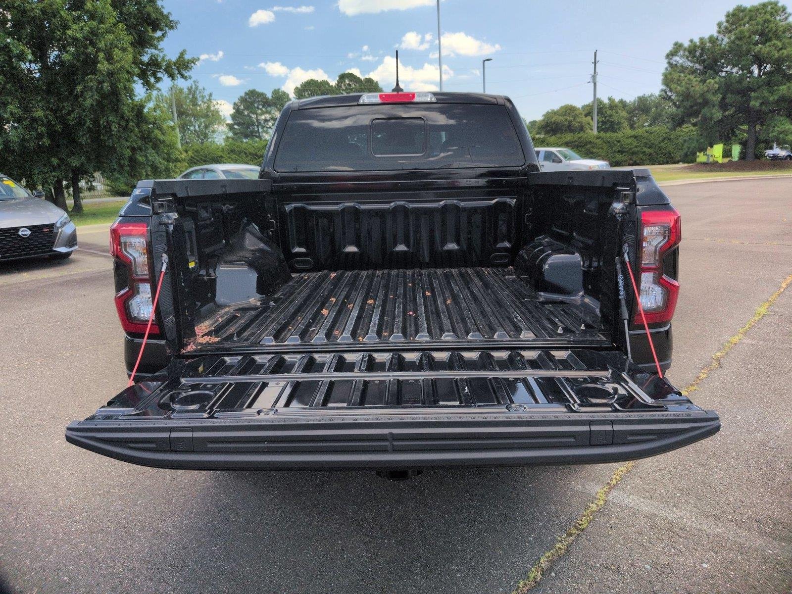 Used 2025 Shadow Black Ford LARIAT image 34
