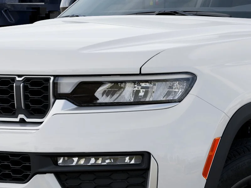 New 2027 Bright White Clearcoat Jeep Limited image 10
