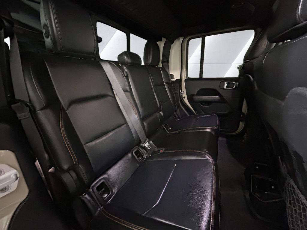 Used 2020 Beige Jeep Mojave image 16