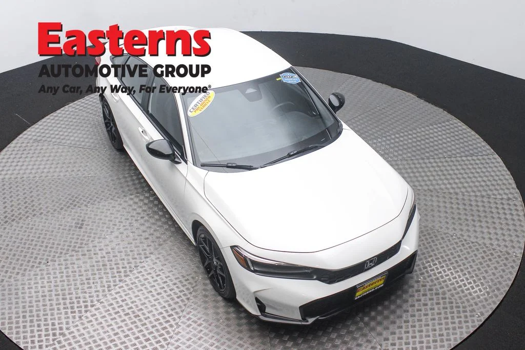 Used 2025 White Honda Sport image 3