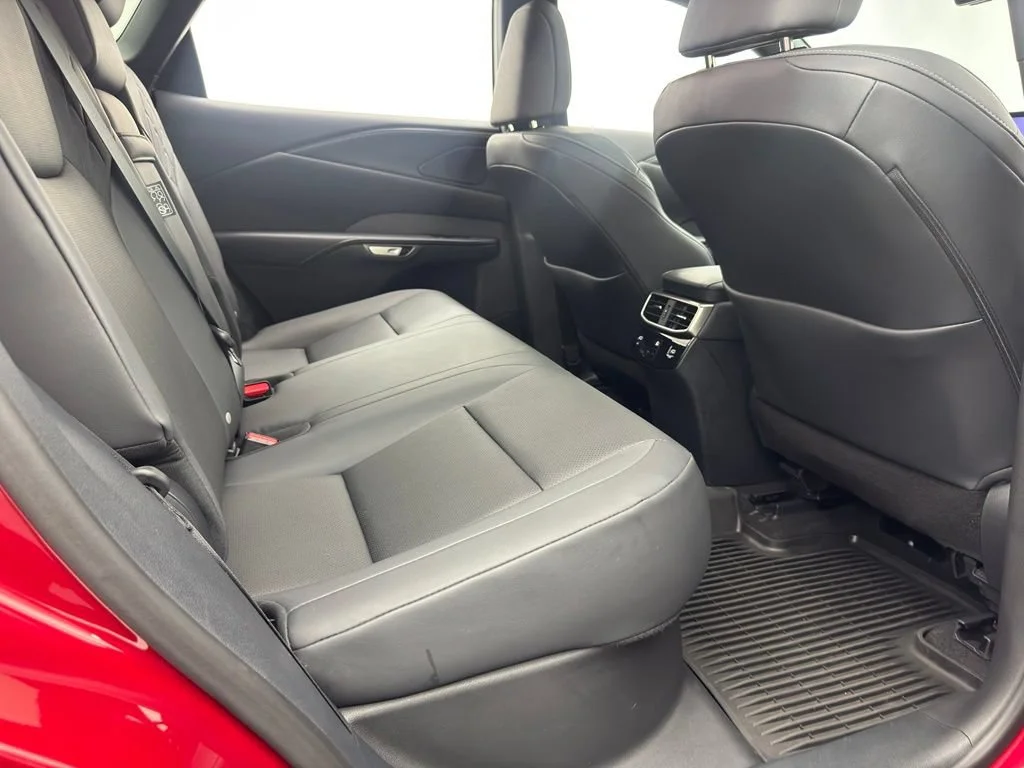 Used 2023 Red Lexus RX 350 image 31