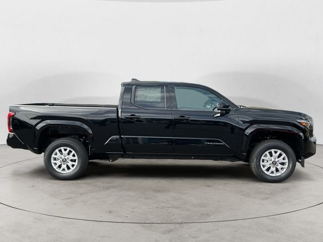 New 2026 Black Toyota SR5 image 4