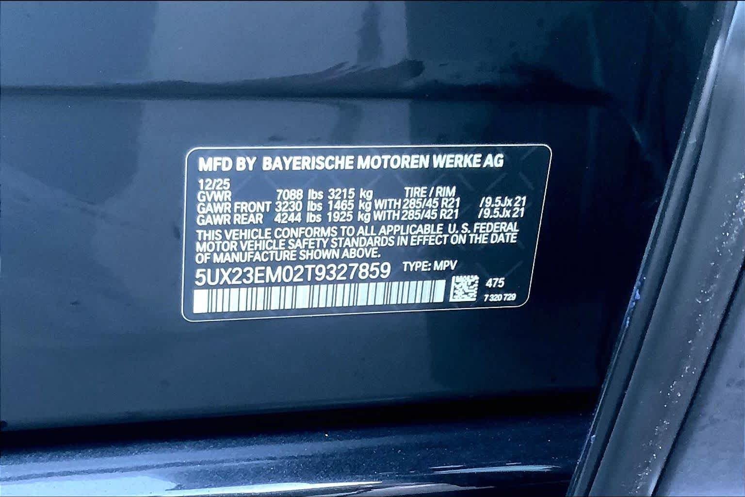 Used 2026 Black Sapphire Metallic BMW xDrive40i image 18