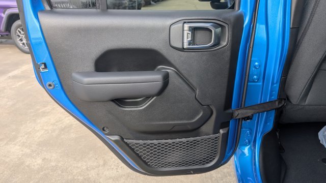 New 2026 Hydro Blue Pearl-Coat Exterior Paint Jeep Sport image 25