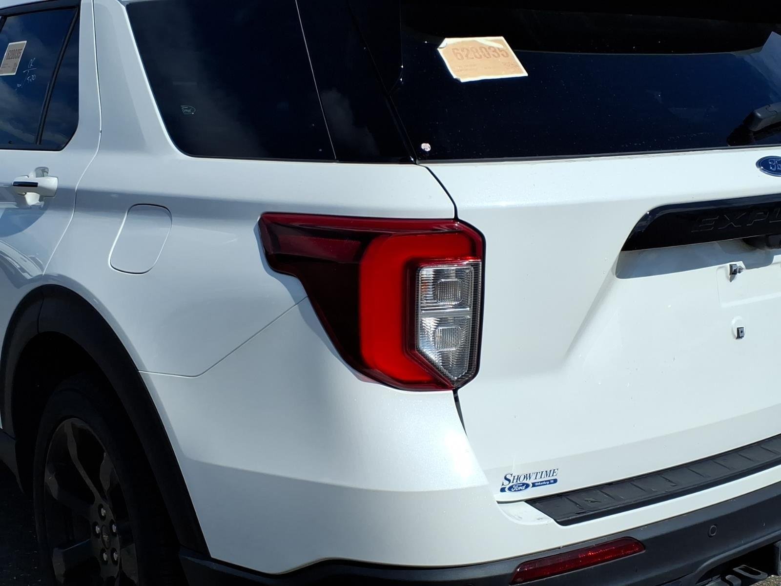 Used 2023 Star White Metallic Tri-Coat Ford ST image 17