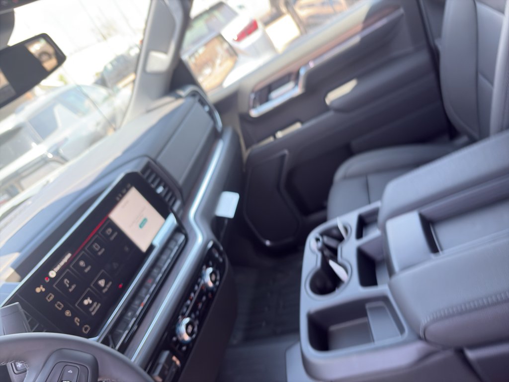 2026 GMC Sierra 1500 SLT - Photo 10
