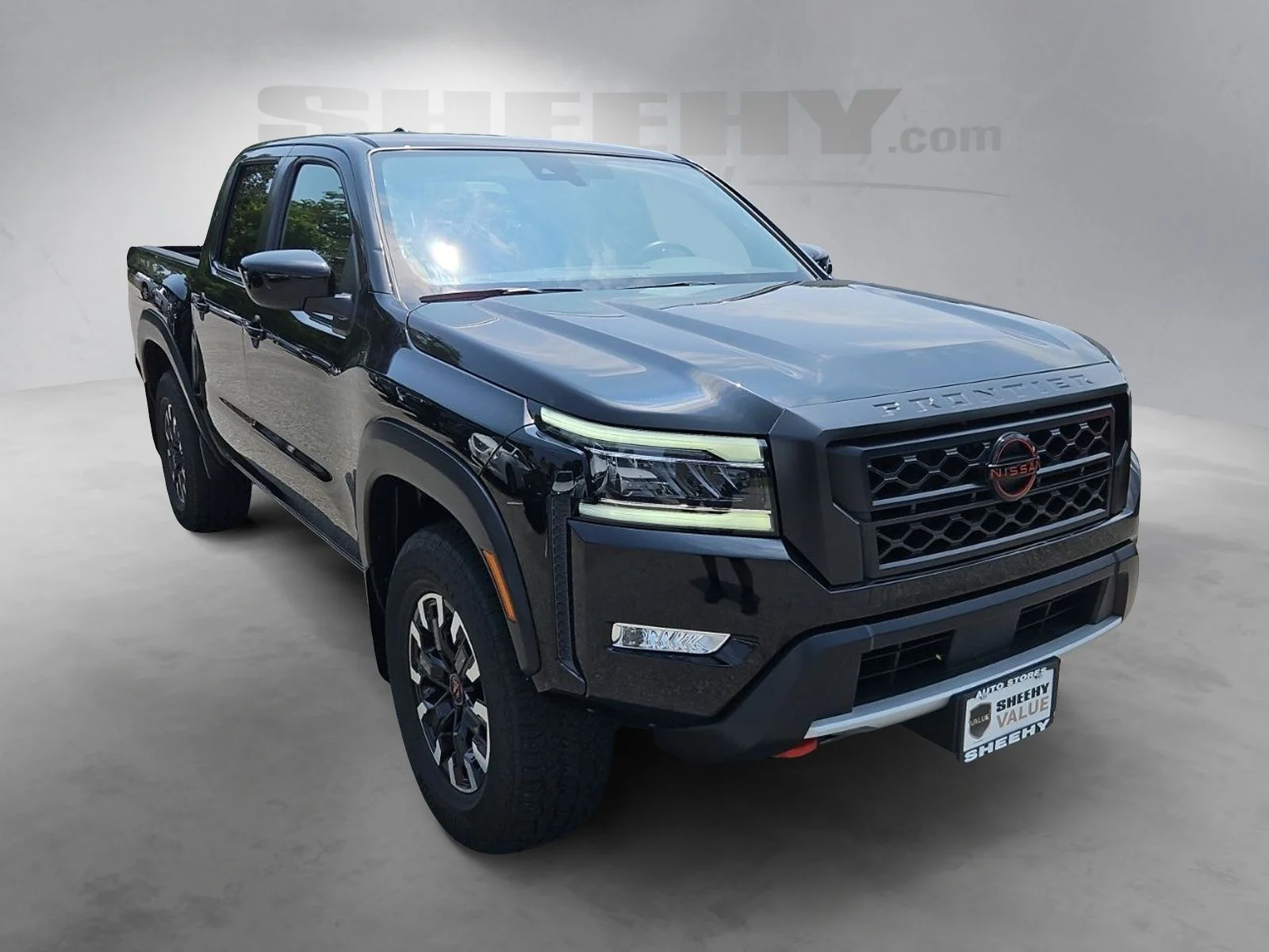 Used 2023 Black Nissan PRO-4X image 2