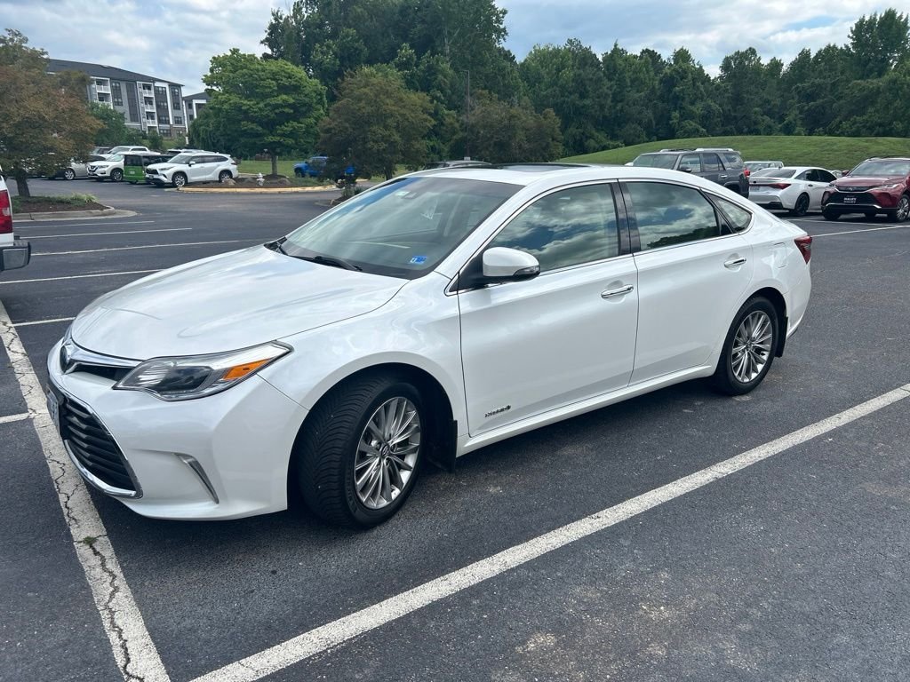 Used 2017 White Toyota Limited image 6