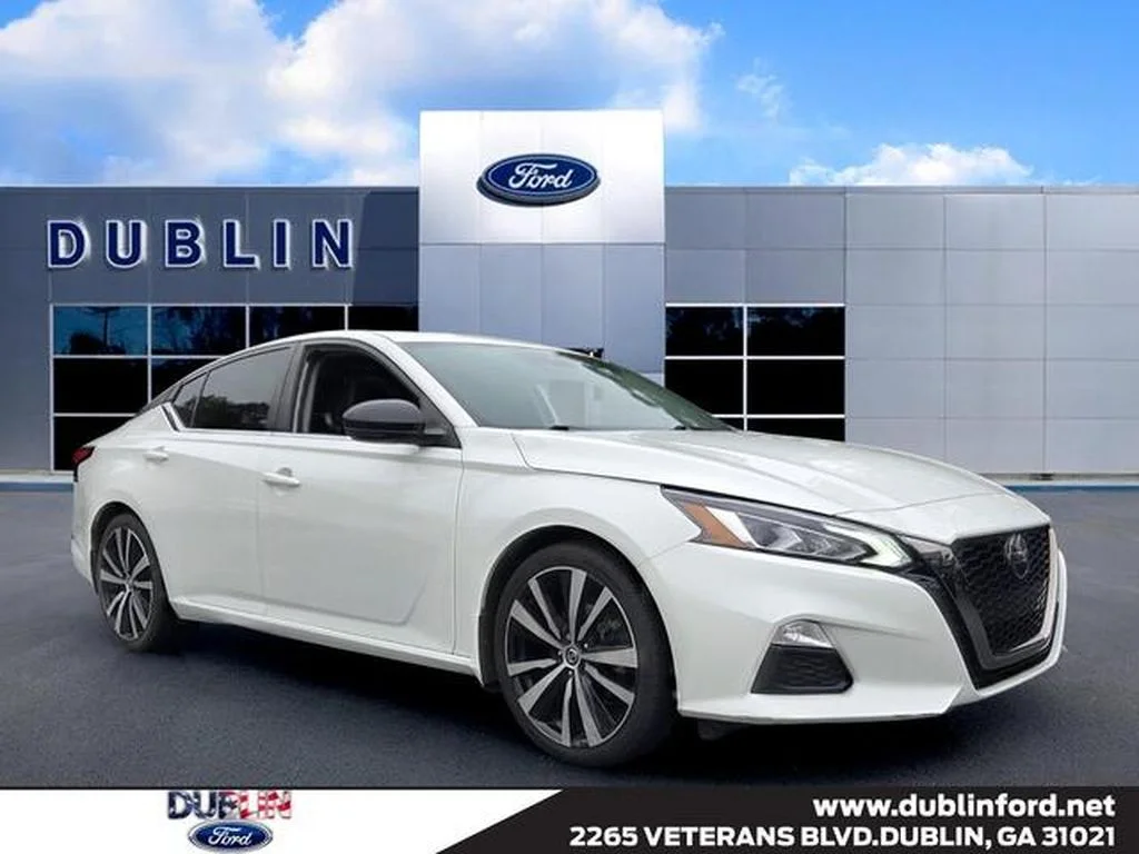 2021 Nissan Altima SR