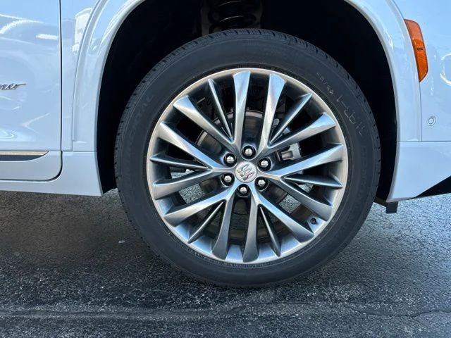 2026 Buick Enclave Avenir - Photo 14