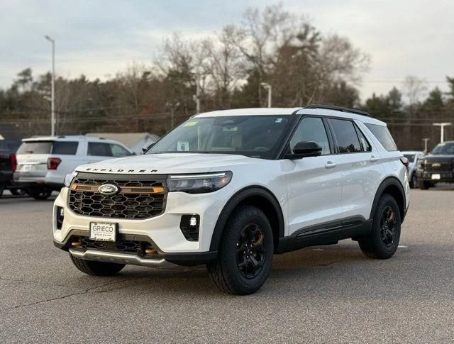 2026 Ford Explorer Tremor - Photo 10