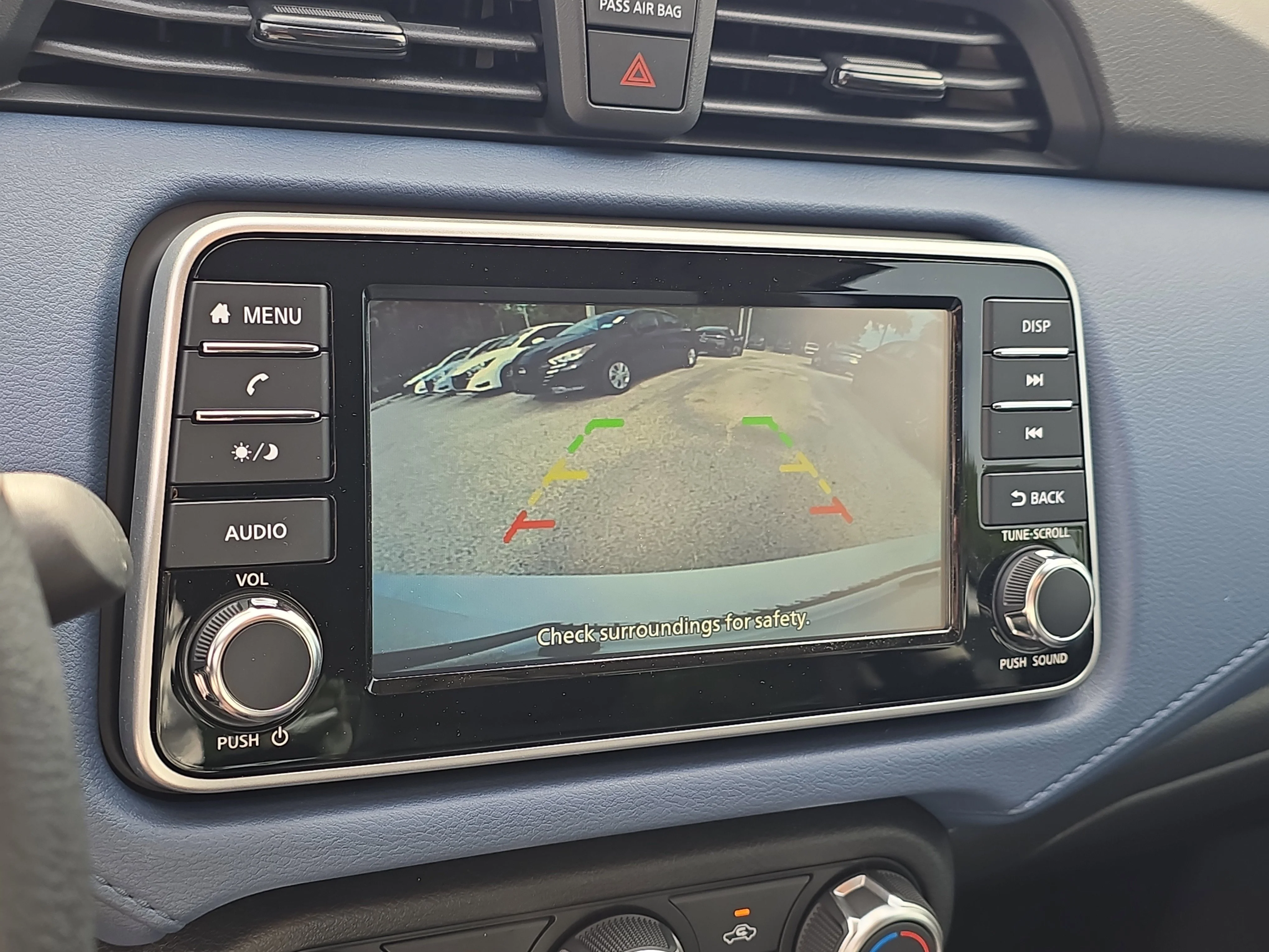 2025 Nissan Versa Sedan SV - Photo 23