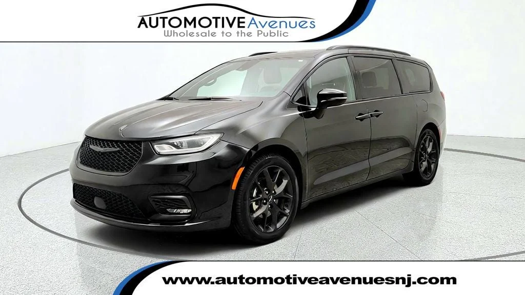 2025 Chrysler Pacifica