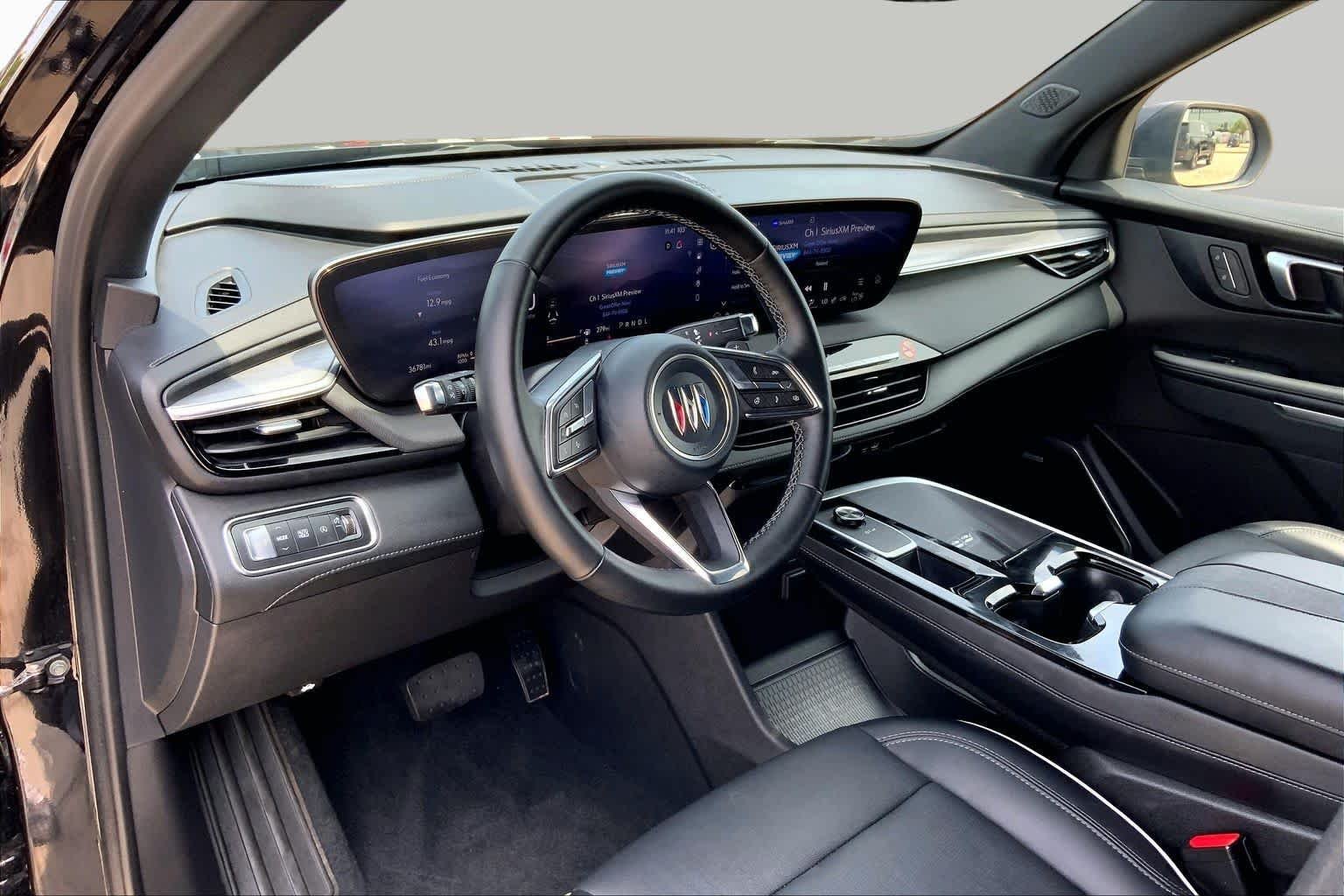Used 2025 Ebony Twilight Metallic Buick Preferred image 17