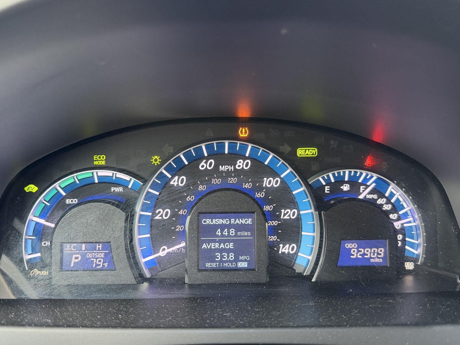 Used 2014 Creme Brulee Mica Toyota LE image 19