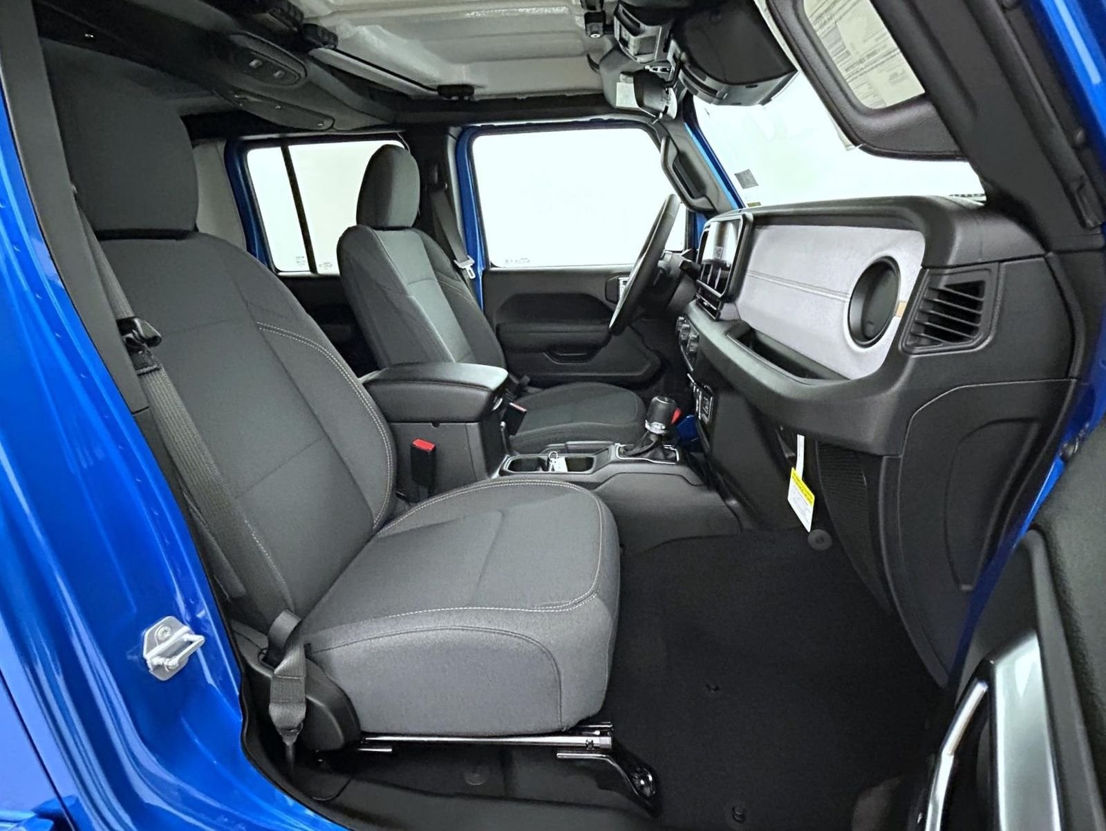 New 2026 Hydro Blue Pearlcoat Jeep Sport S image 15