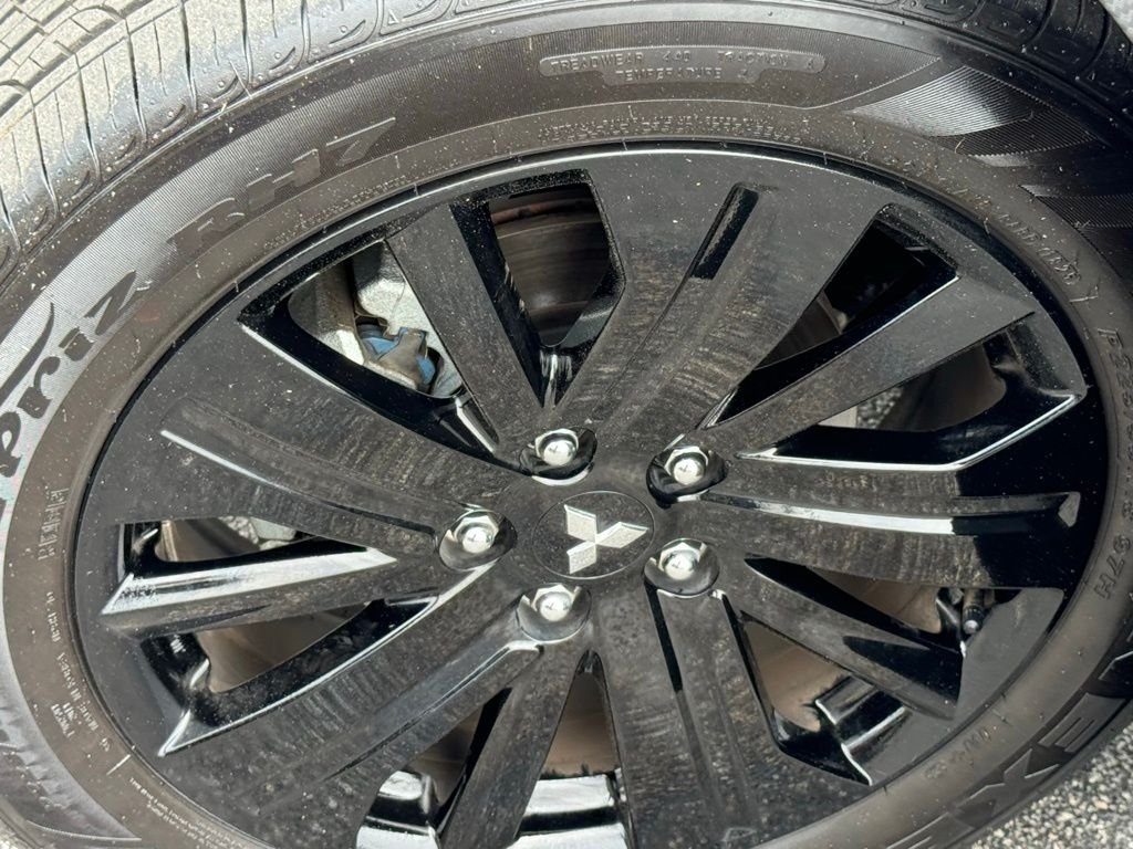 Used 2025  Mitsubishi 2.0 Trail Edition image 4