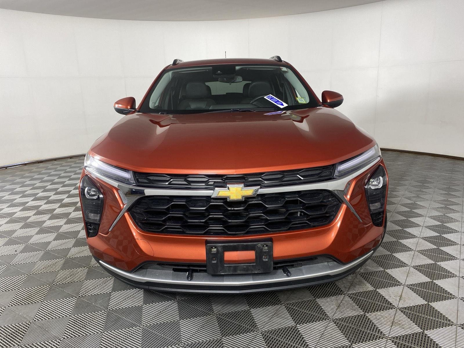 Used 2024 Cayenne Orange Metallic Chevrolet LT image 12