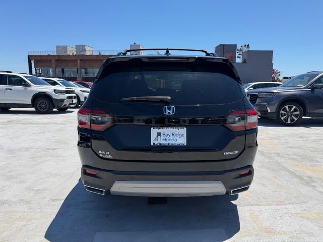 Used 2023 Black Honda Touring image 6