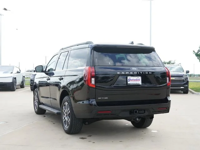 Used 2025 Black Ford Active image 7