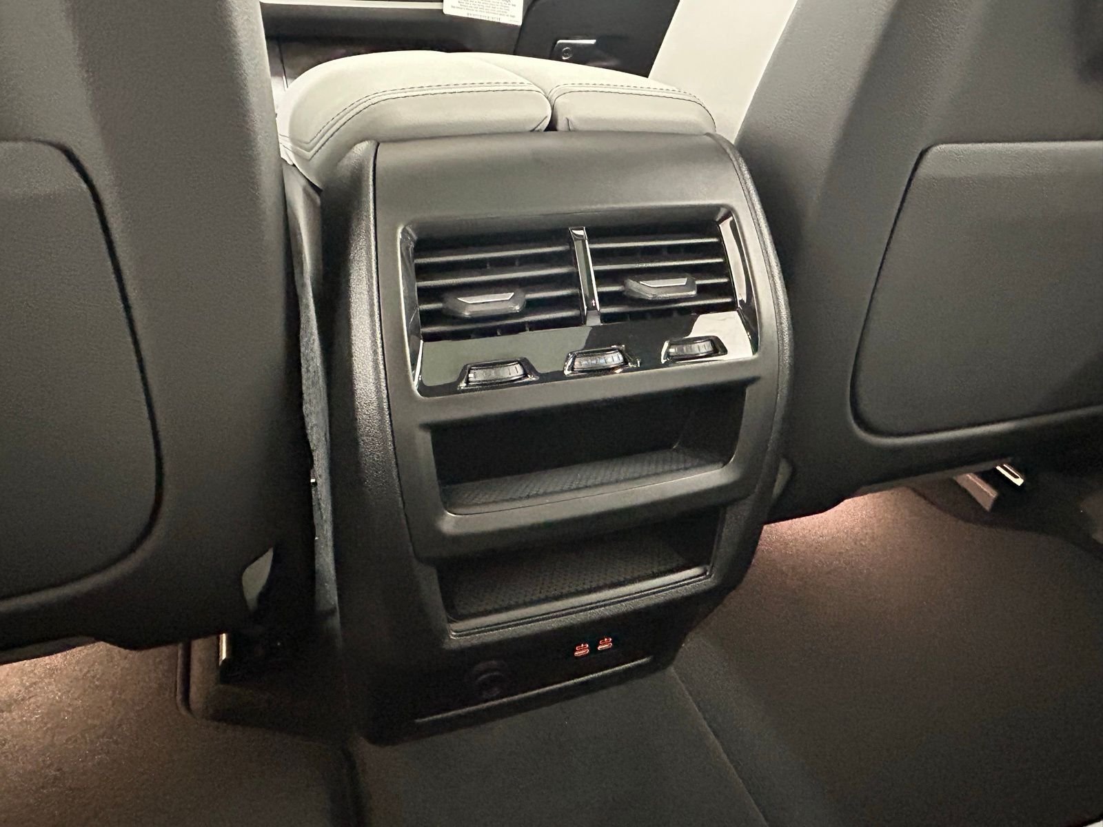 New 2026 Blue Ridge Mountain Metallic BMW xDrive40i image 36