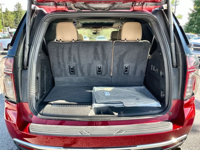 Used 2024 Red Chevrolet Premier image 22