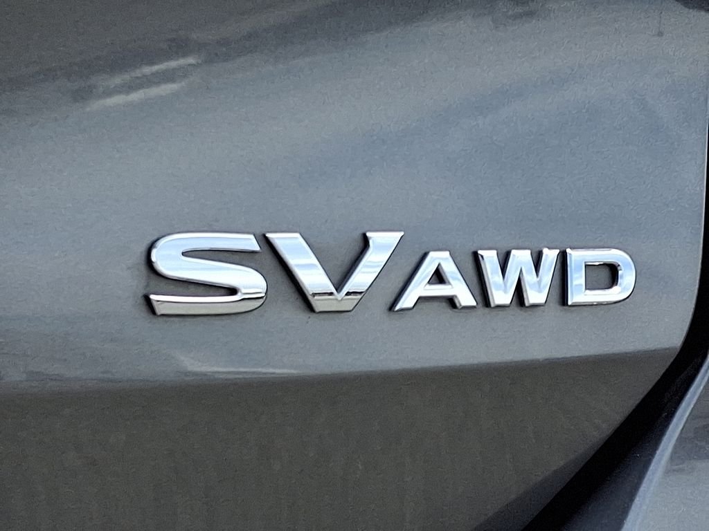 Used 2020 Gray Nissan SV image 29