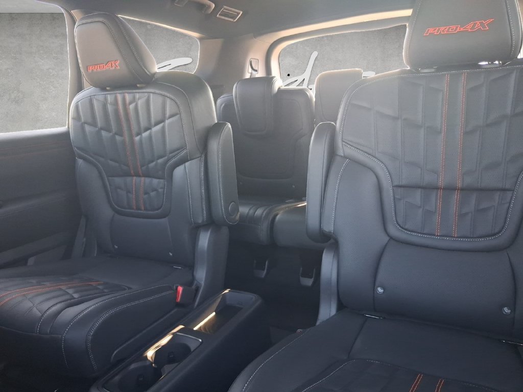 New 2026 White Nissan PRO-4X image 23