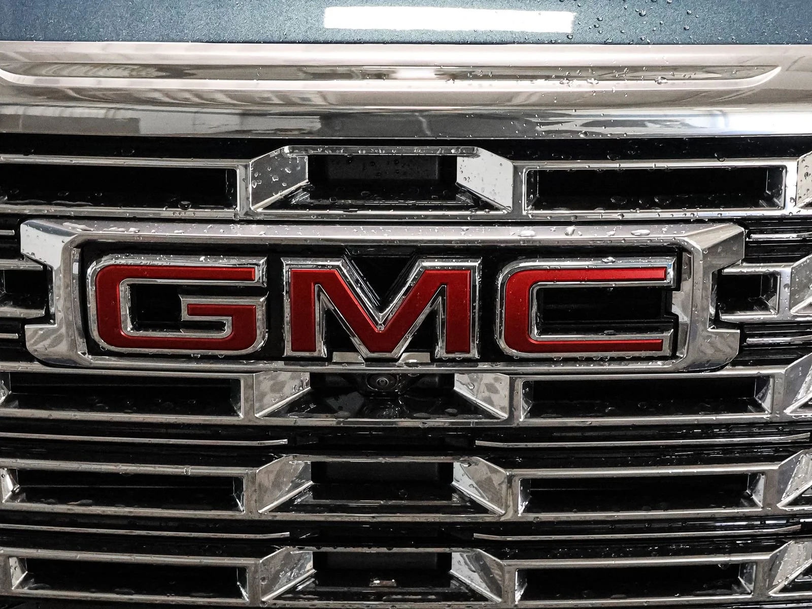 2026 GMC Acadia Denali - Photo 13