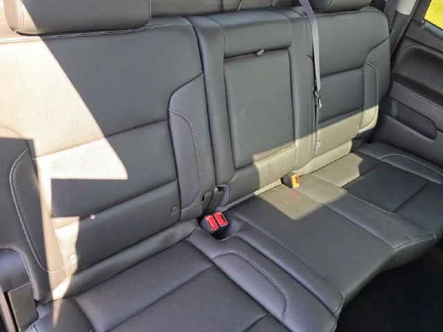 Used 2017 ONYX BLACK GMC SLT image 30
