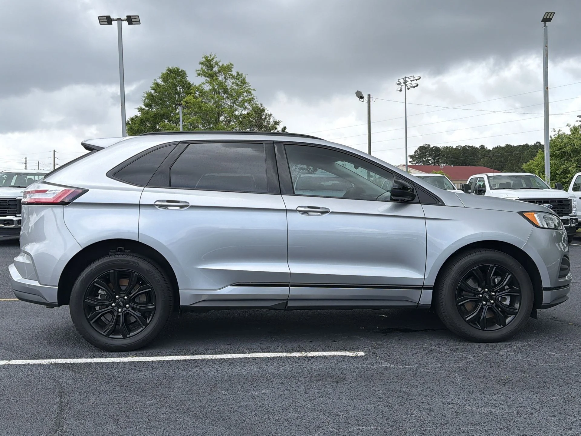 Certified Used 2023 Silver Metallic Ford SE image 30