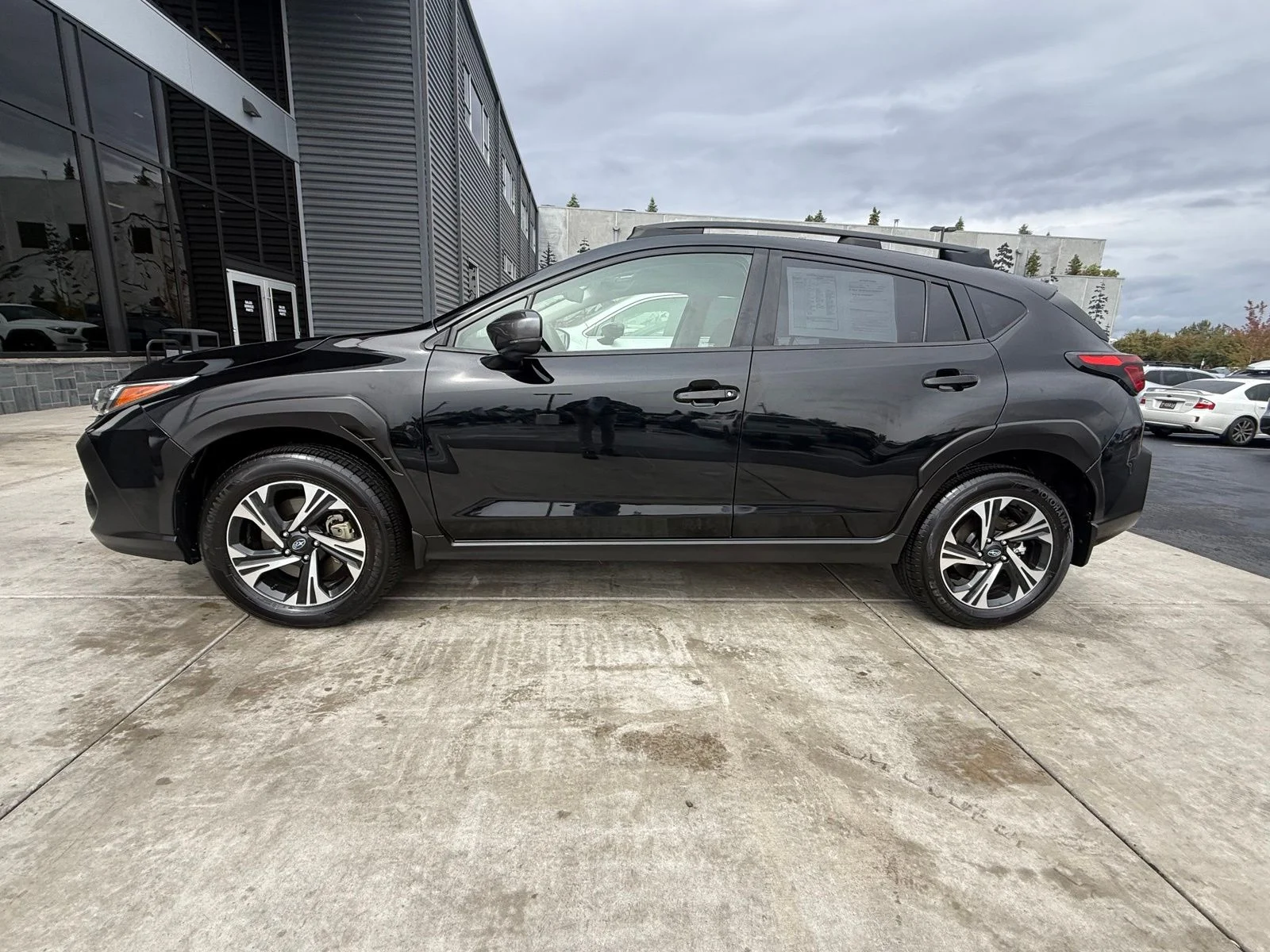 Used 2024 Crystal Black Silica Subaru Premium image 8