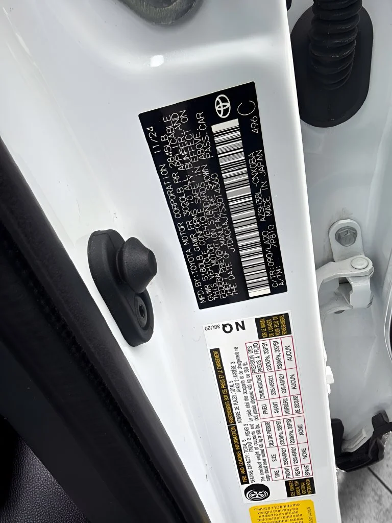 Used 2025 White Toyota Limited image 37