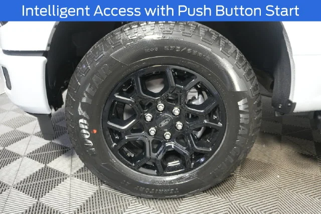 New 2026 Avalanche Ford XLT image 18