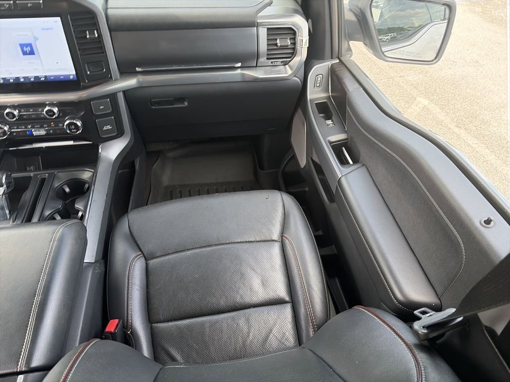 Used 2021 White Ford Lariat image 16