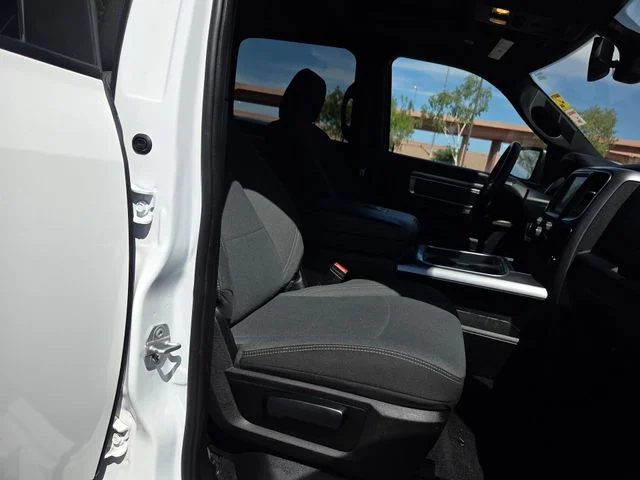 Used 2021 White Ram Warlock image 23