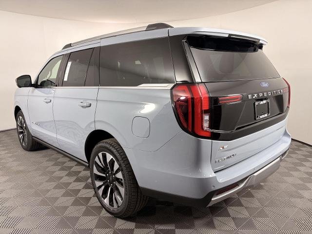 New 2026 Glacier Gray Metallic Tri-Coat Ford Platinum® image 50