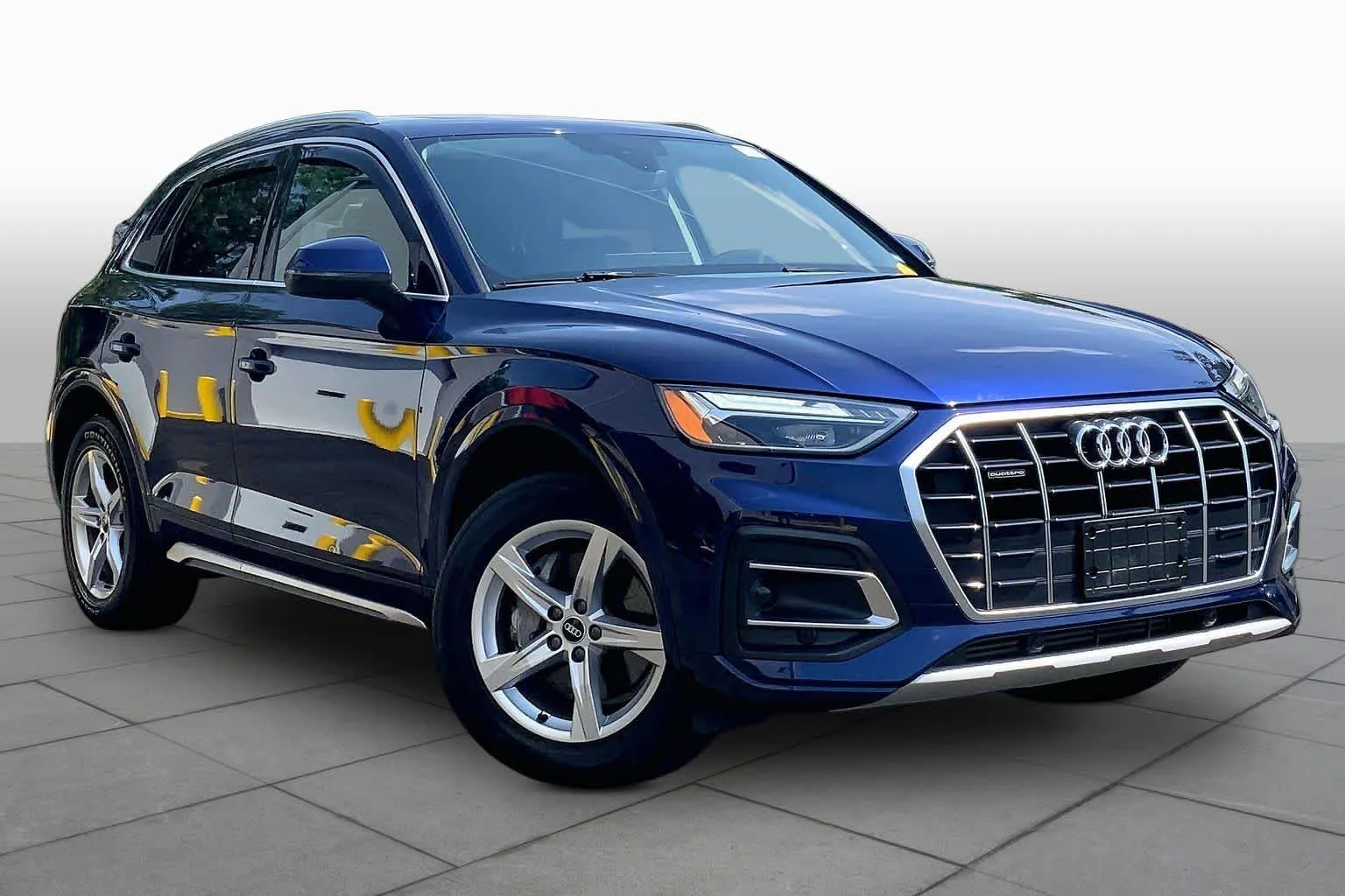 Used 2021 Navarra Blue Metallic Audi Premium image 3