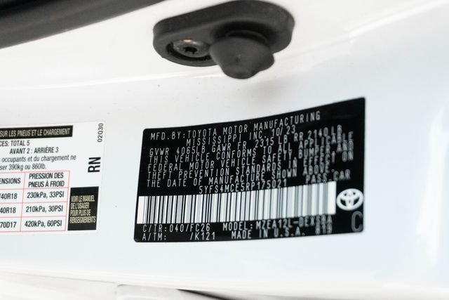 Used 2024 White Toyota SE image 30