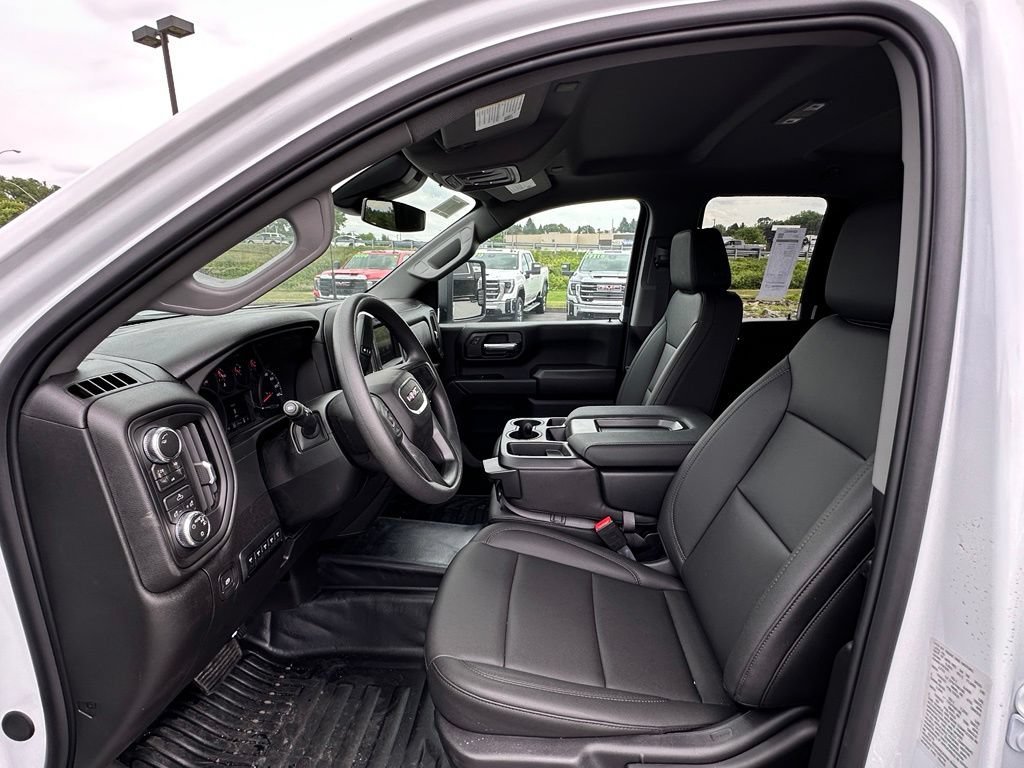 2026 GMC Sierra 3500HD Pro - Photo 14