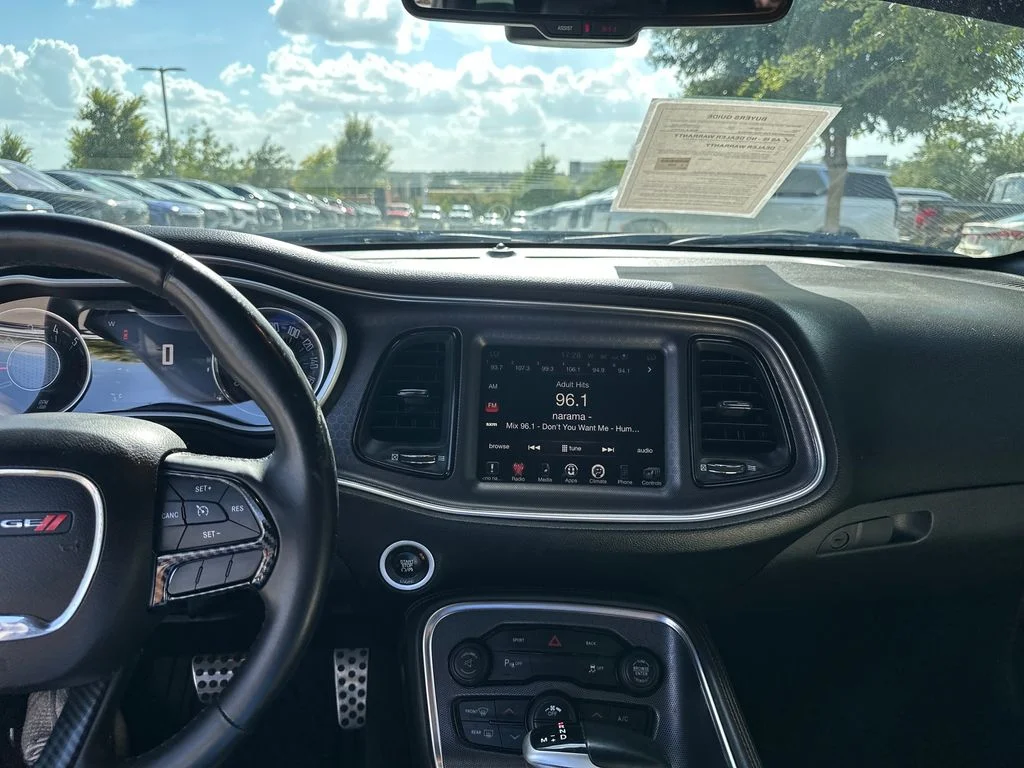 Used 2015 Black Dodge R/T image 28