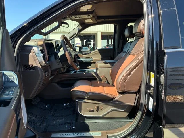 New 2026 Agate Black Metallic Ford King Ranch image 7