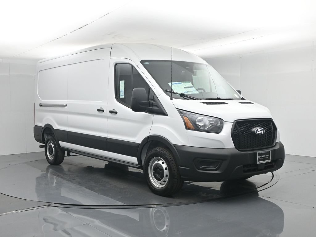 New 2026 Oxford White Ford Base image 53